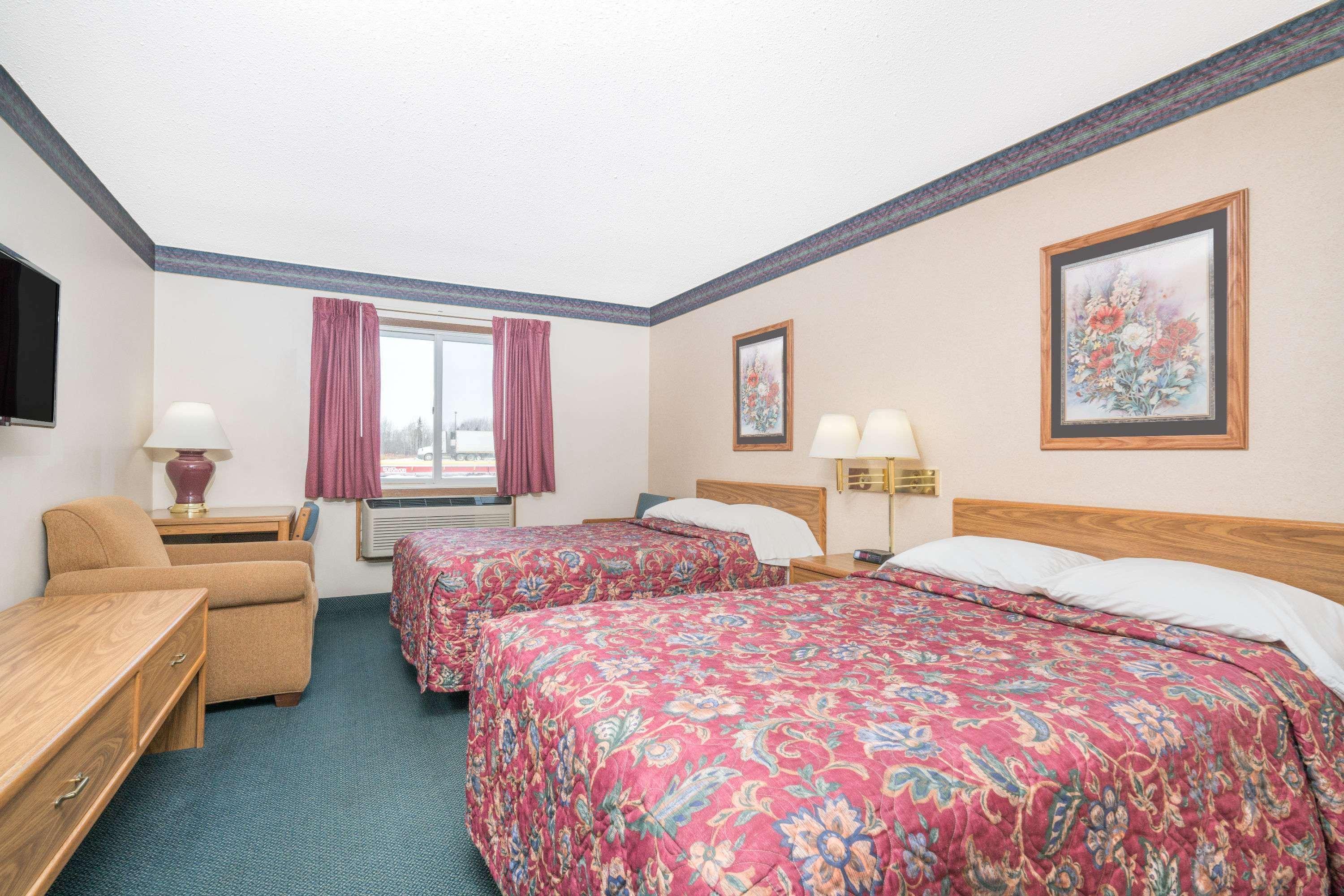 Super 8 By Wyndham Superior Wi Hotell Eksteriør bilde
