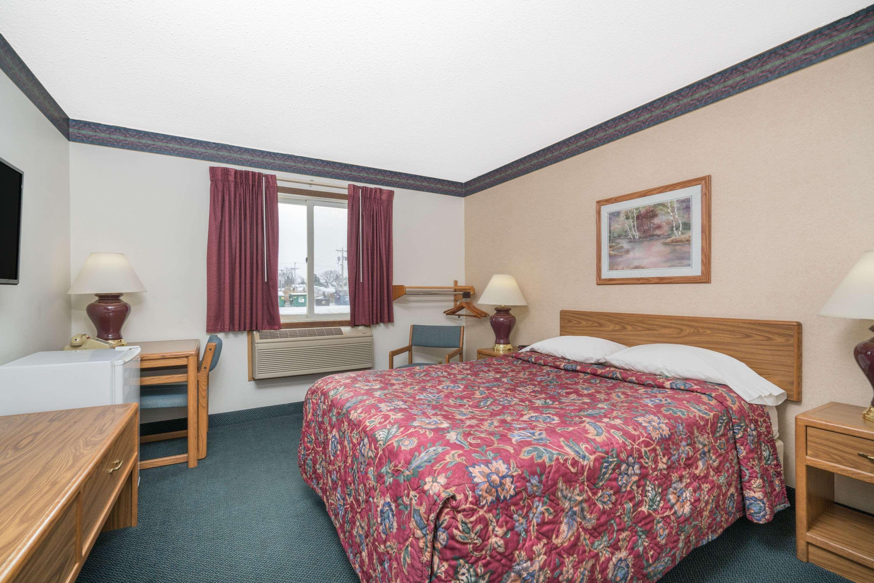 Super 8 By Wyndham Superior Wi Hotell Eksteriør bilde